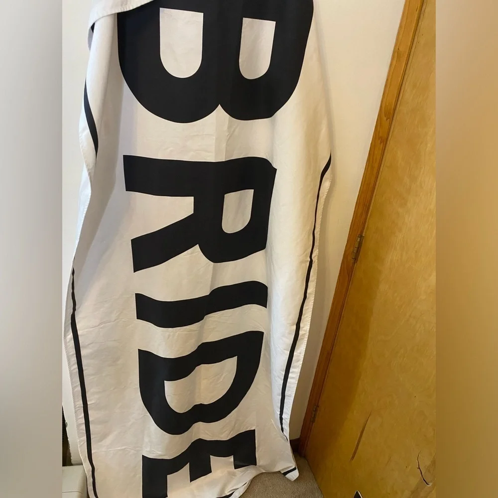 San Francisco Oversized Quick Dry Bride Towel